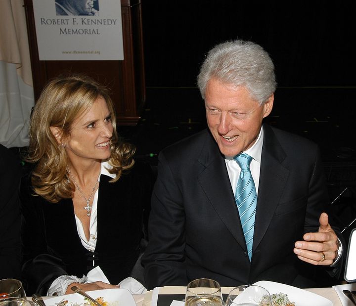 H Kέρρυ Κέννεντυ με τον Μπιλ Κλίντον το 2007.