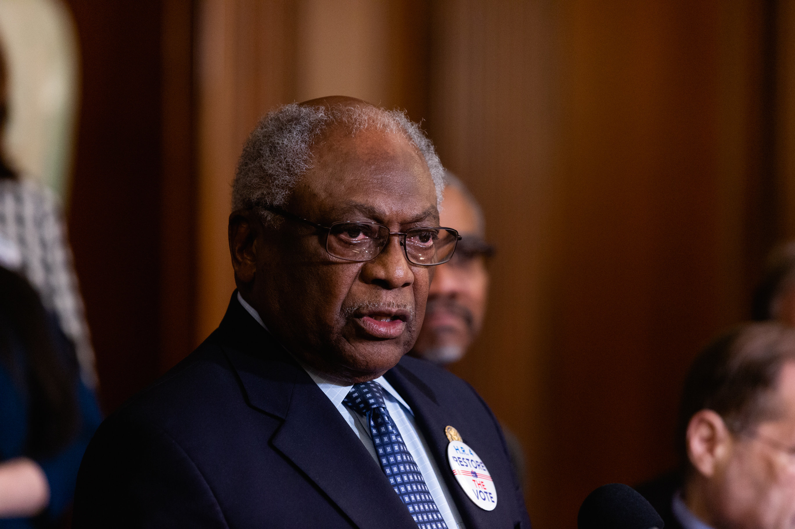 Clyburn Renews Trump-Hitler Comparison Amid Trump Attacks On John ...