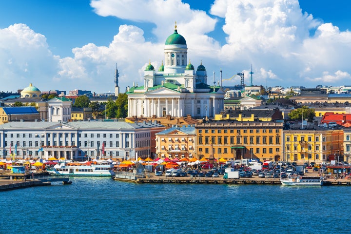 Helsinki, capital da Finlândia, país que lidera pelo segundo ano consecutivo o ranking dos países mais felizes.