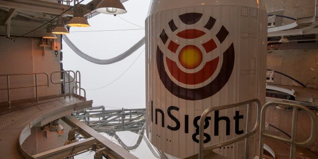 La sonde spatiale de la NASA InSight attendant son lancement, vendredi 4 mai 2018, sur la base aérienne...