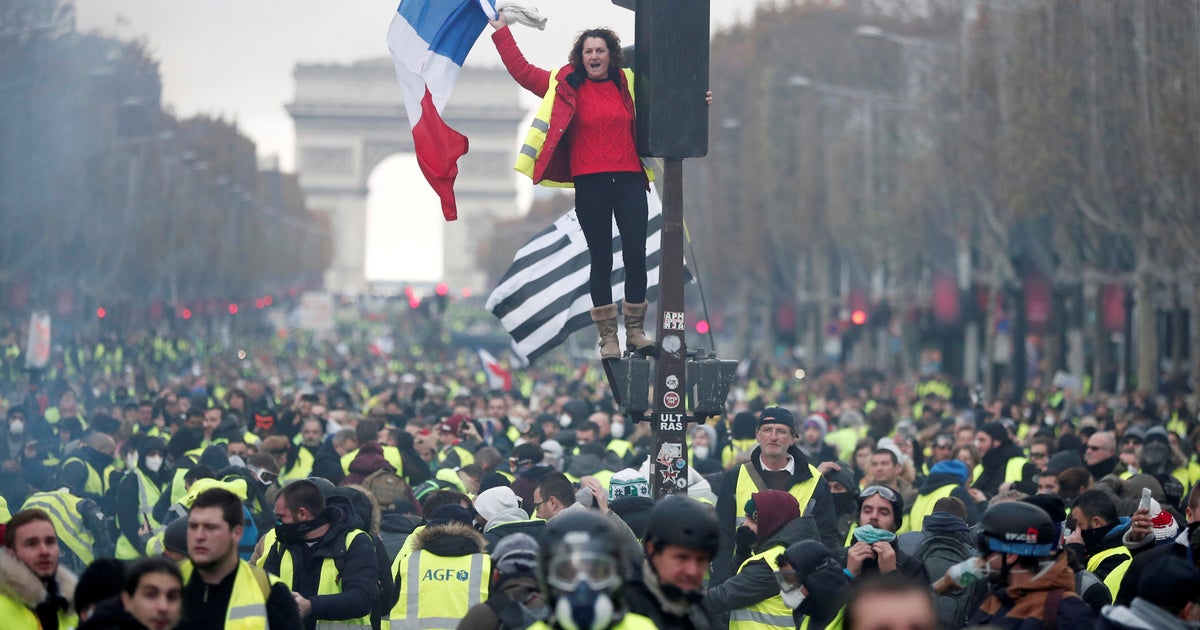 Les Gilets Jaunes Manifestent Ce 24 Novembre Le Point Sur La Mobilisation De L Acte 2 Le Huffpost Les Gilets Jaunes Manifestent Ce 24 Novembre Le Point Sur La Mobilisation De L Acte 2 Le Huffpost