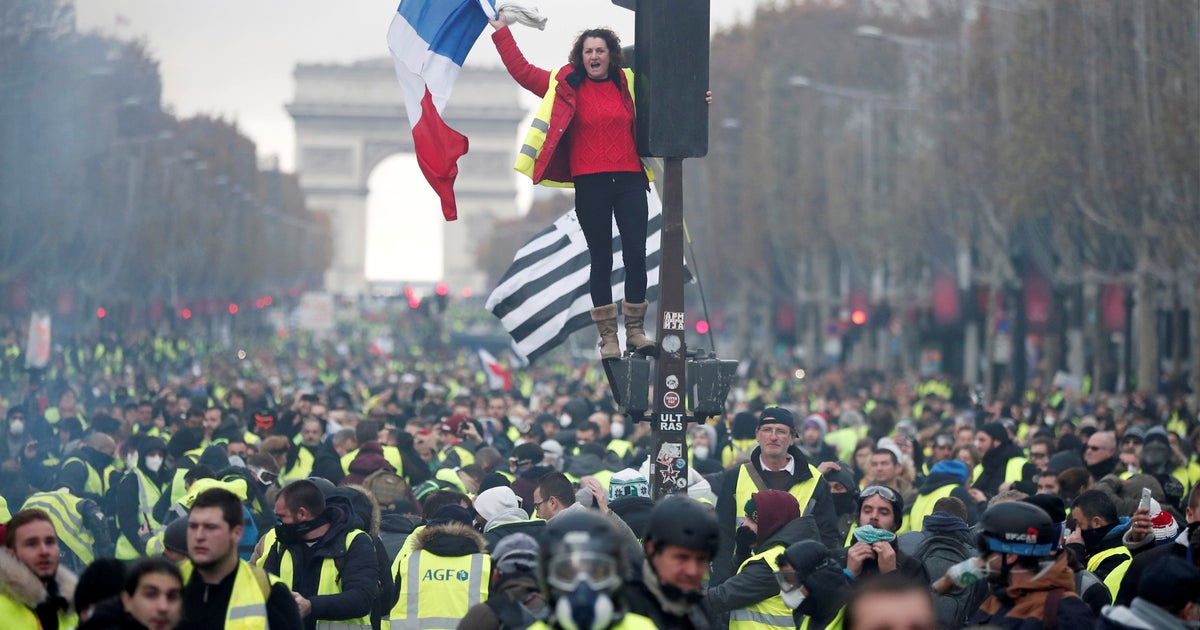 Les Gilets Jaunes Manifestent Ce 24 Novembre Le Point Sur La Mobilisation De L Acte 2 Le Huffpost