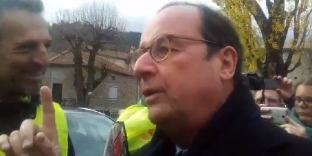 L'ancien président François Hollande a défendu son bilan économique et social auprès de gilets