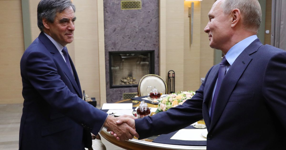 Poutine reçoit son &quot;ami&quot; Fillon dans sa résidence présidentielle | Le  HuffPost