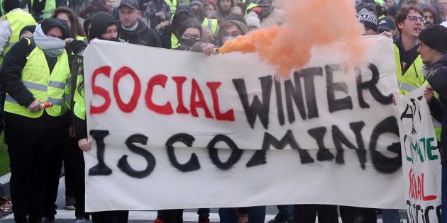 En Belgique Une Manifestation Des Gilets Jaunes Réunit Un