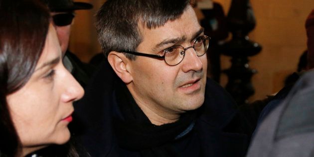 Gilets Jaunes Julien Coupat Interpellé à Paris Et Placé En