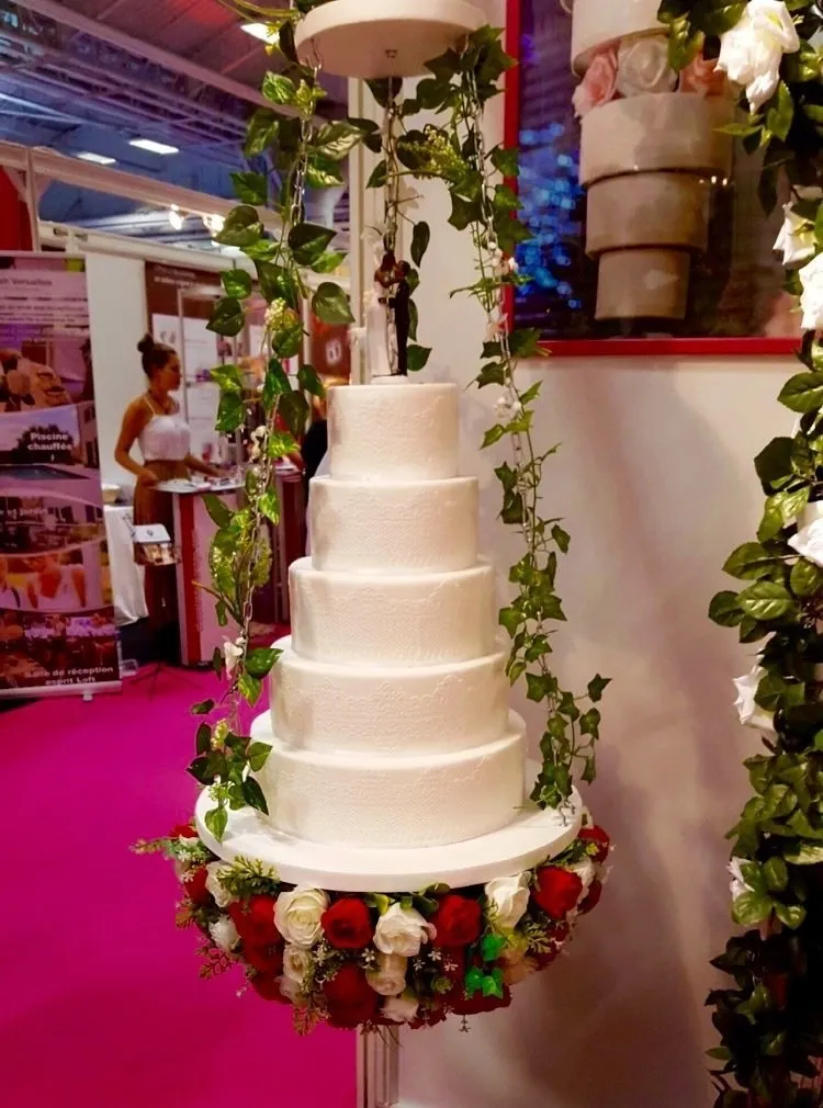 Ces Gateaux De Mariage Suspendus Sont Renversants Le Huffington Post Life