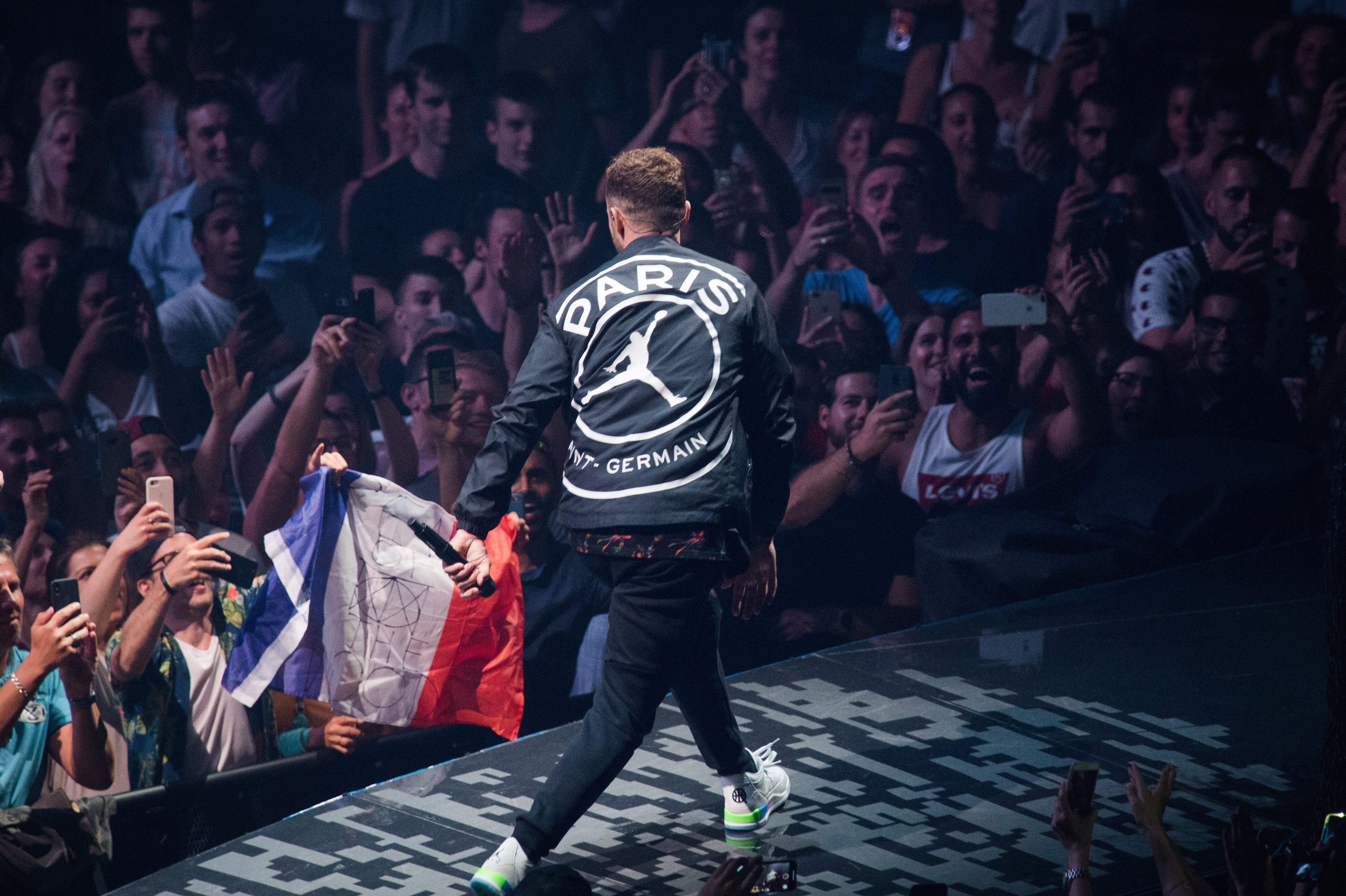 PSG x Air Jordan : Justin Timberlake dévoile une veste de la nouvelle  collaboration attendue | Le HuffPost