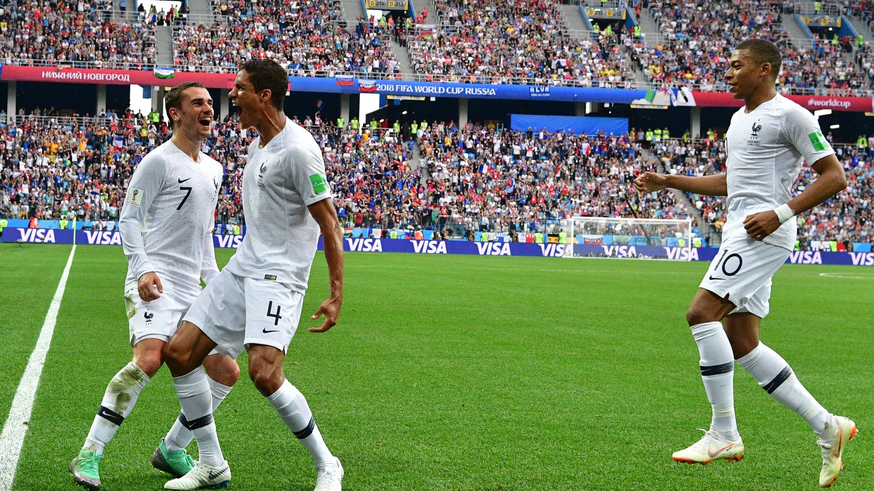 Revivez Le Match France Uruguay Avec Le Meilleur Et Le Pire Du Web Le Huffpost