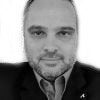 Humberto Carolo - Directeur général de la campagne White Ribbon