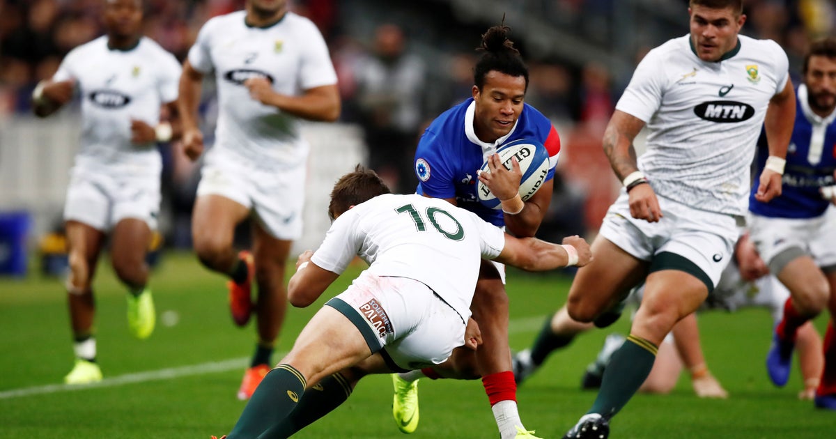 Les instances françaises du rugby proposent d'abaisser la ligne de