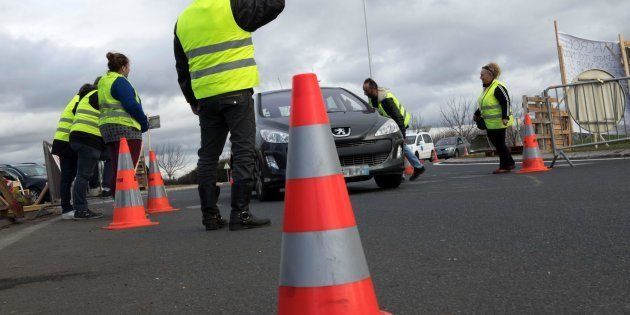 Seuls 2500 Gilets Jaunes Sur Les Ronds Points Ce Vendredi