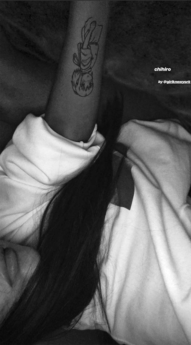 Le Nouveau Tatouage D Ariana Grande Va Vous Rappeler Des Souvenirs Le Huffpost