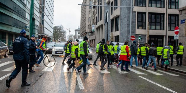 En Belgique Un Gilet Jaune Meurt Sur Un Barrage Filtrant