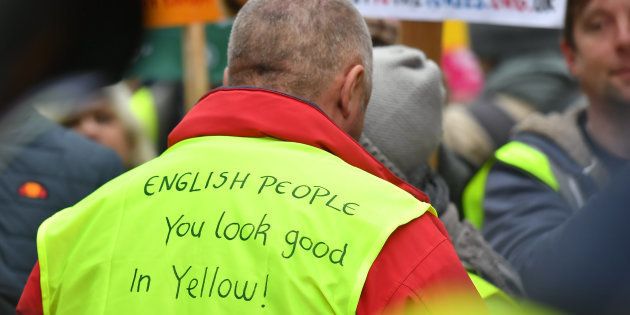 Yellow Vests Les Gilets Jaunes Sexportent En Angleterre