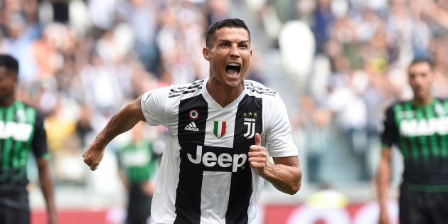 Le Premier But De Cristiano Ronaldo Avec La Juventus Turin Le Huffpost