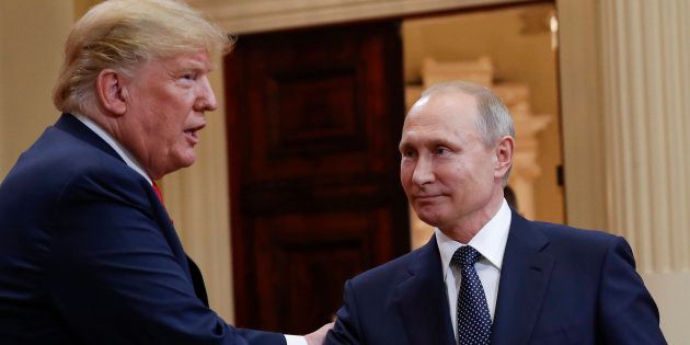 Les présidents américain et russe, Donald Trump et Vladimir