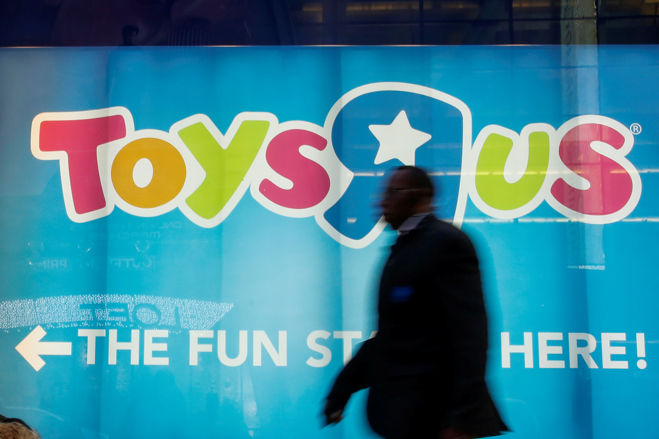groupe toys r us