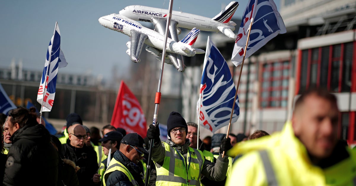 Grève à Air France, 75% des vols seront assurés ce vendredi selon la