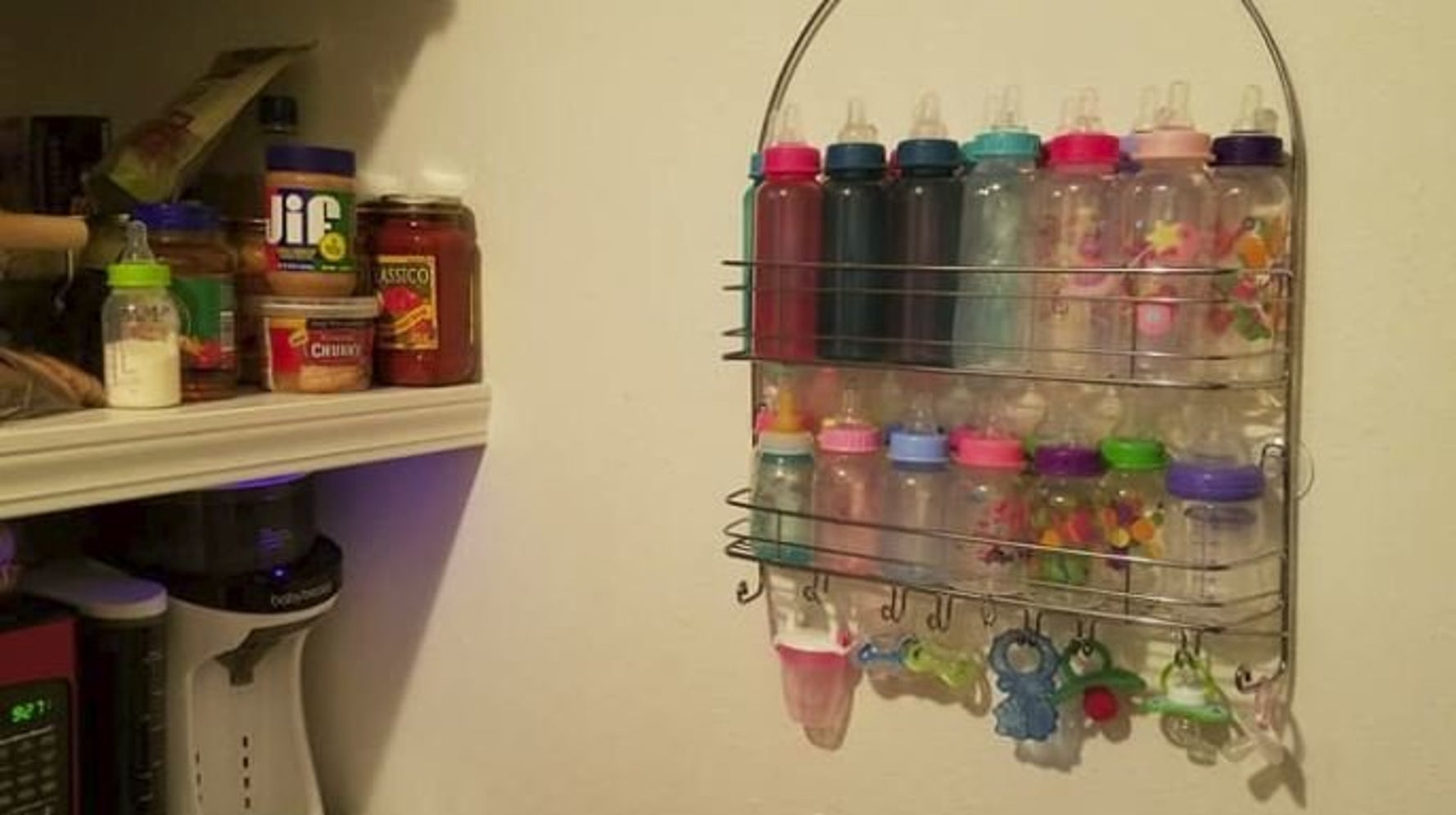 L Astuce De Cette Maman Pour Ranger Biberons Et Tetines A Eu Un Succes Fou Le Huffpost L Astuce De Cette Maman Pour Ranger Biberons Et Tetines A Eu Un Succes Fou Le Huffpost