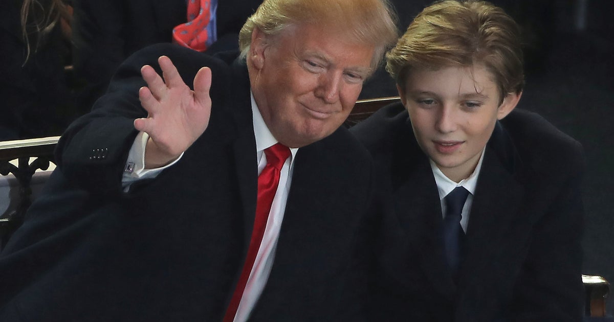 Téléchargement gratuit Images Malgre Ses Excuses Apres Sa Blague Trash Sur Le Fils De Donald dernière salutations