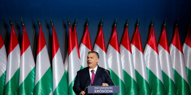 Maduro Erdogan Orban Le Retour Des Dictatures Dans Le Monde Le Huffpost