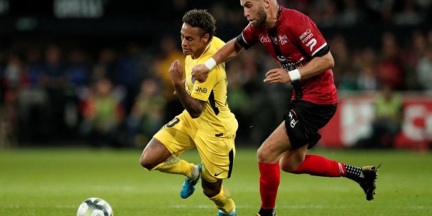 50 Des Footballeurs Se Retrouvent Ruines 5 Ans Apres La Fin De Leur Carriere Notre Proposition Pour Que Cela Change Le Huffpost