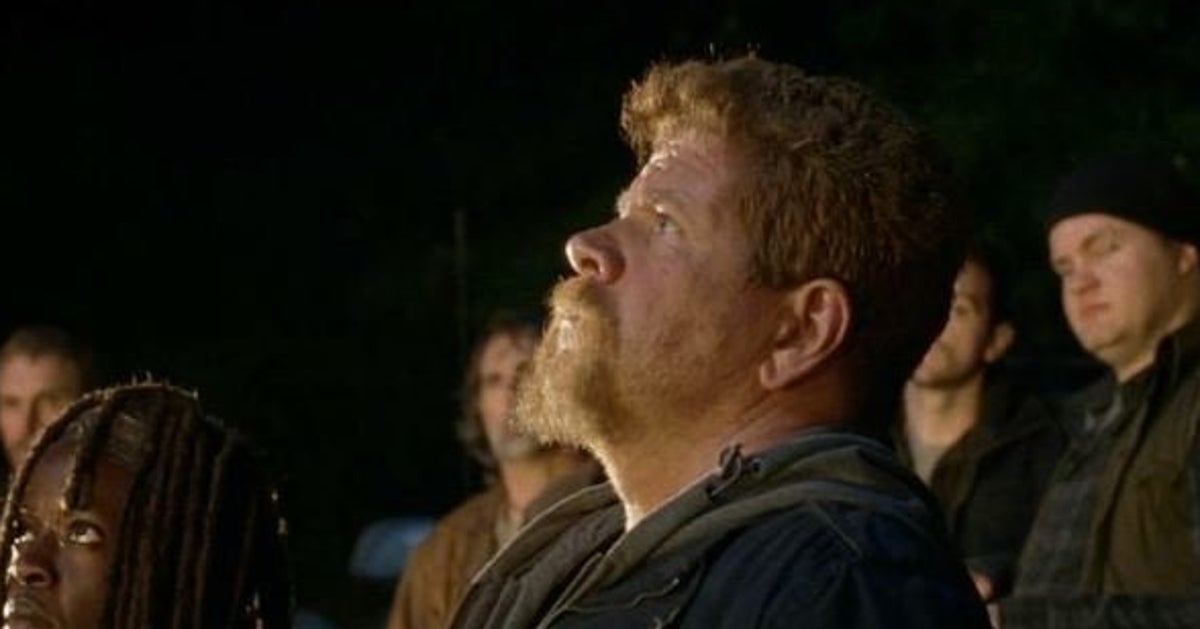 The Walking Dead Saison 7 Vf Episode 1 L'instant déchirant que vous avez raté dans l'épisode 1 de la saison 7