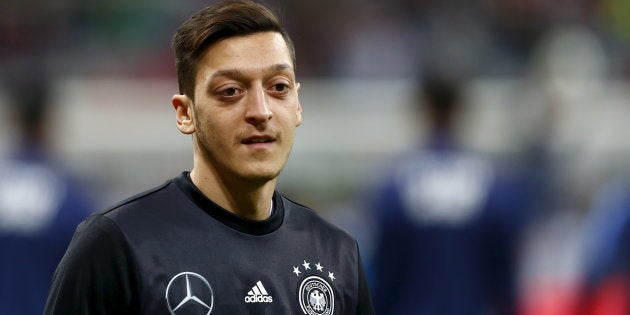Özil Hymne Özil Hymne