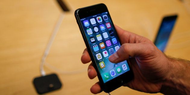 Wikileaks dévoile que la CIA peut utiliser iPhones et les télés Samsung pour vous