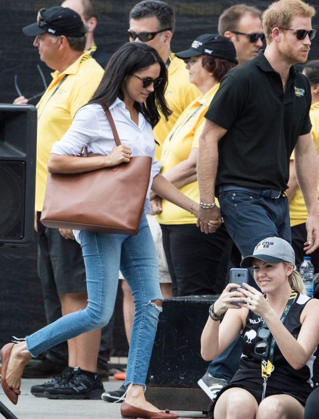 Prince Harry and Meghan Markle attend a Wheelchair Tennis match at the 2017 Invictus Games in Toronto,