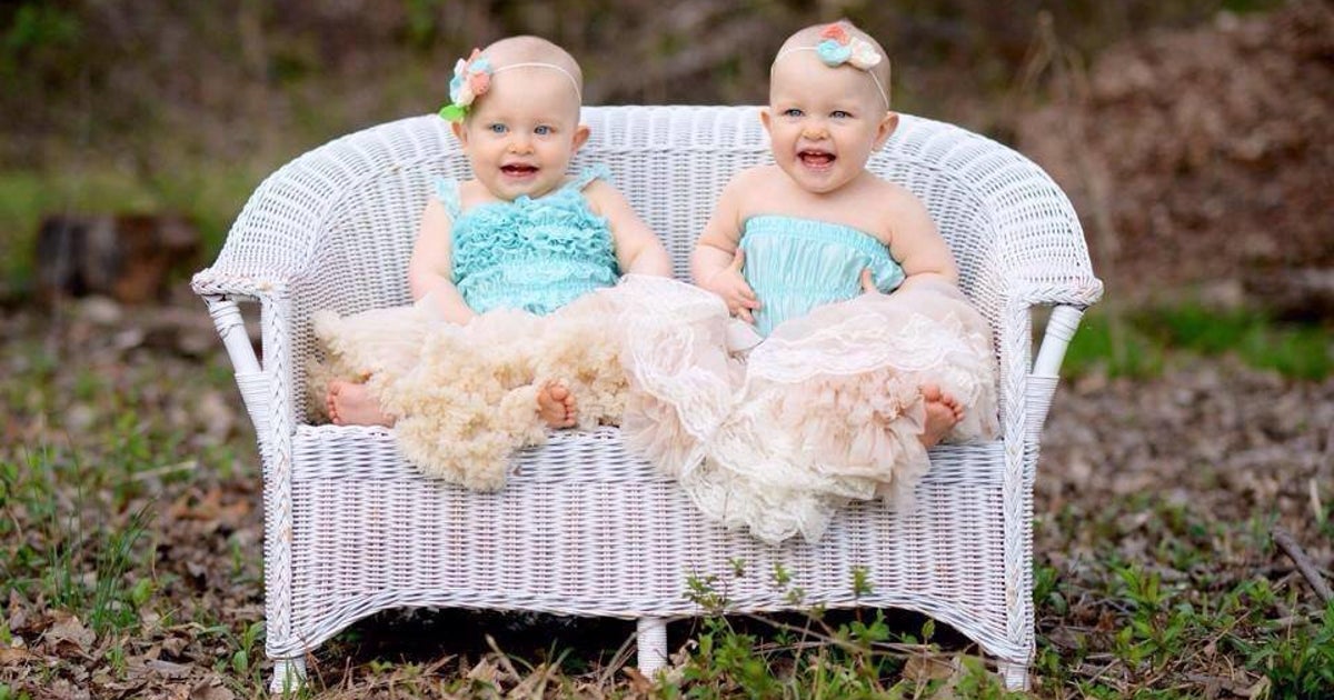 Ces Deux Bebes Qui Rejouent La Reine Des Neiges Ont Fait Fondre Les Internautes Le Huffpost