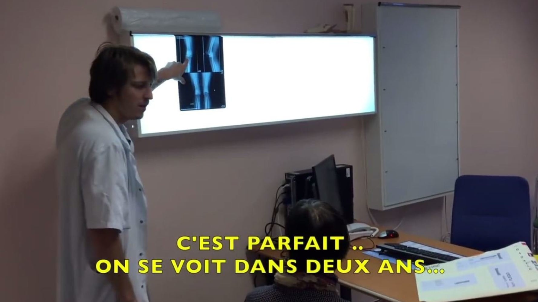 Télécharger gratuitement Images Sa Video Humoristique Sur La Vie Des Internes A L Hopital Cartonne le plus cool salutations