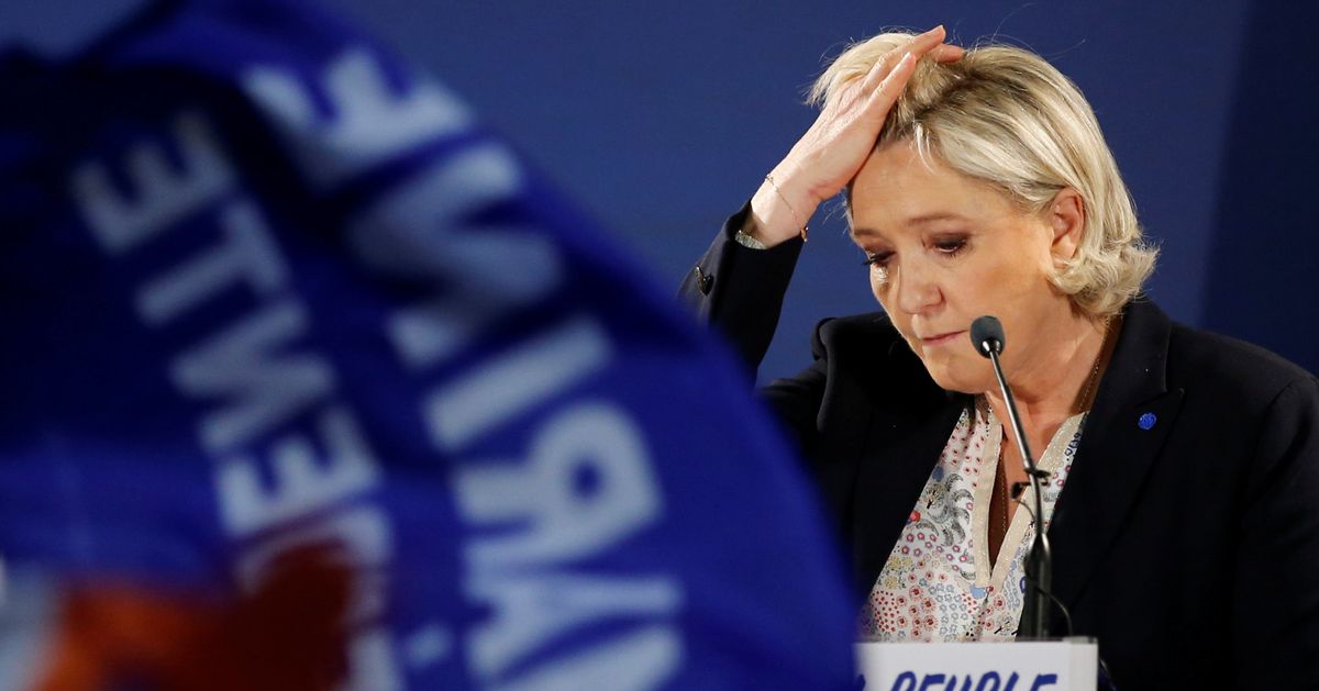 Envoyer Un Message À Marine Le Pen Par Mail
