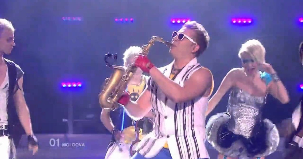 Epic Sax Guy et son déhanché sont de retour à l'Eurovision 2017 pour la demifinale de la