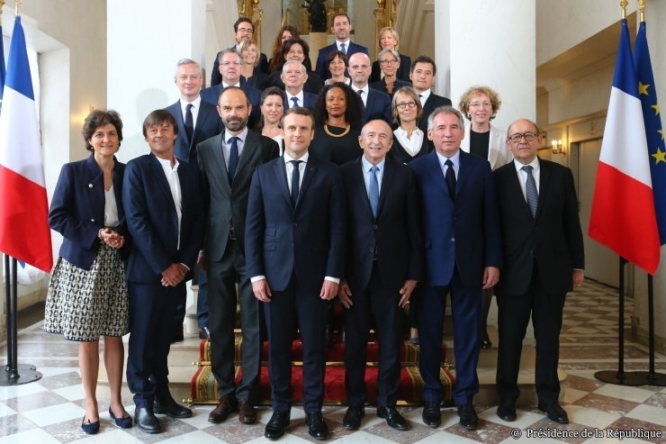 Découvrez La Première Photo De Famille Du Gouvernement Philippe | Le ...