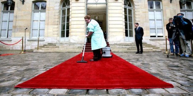 Gouvernement Valls: les différences entre secrétaires d'État et