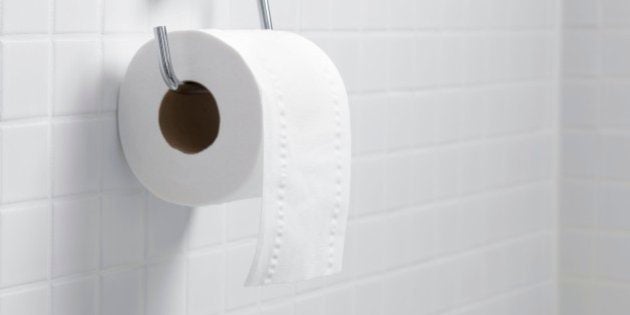 Ces Quelques Astuces Vont Changer Votre Vie Aux Toilettes Le Huffington Post Life