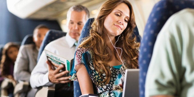 Ou S Asseoir Dans Un Avion En Fonction De Ce Que Vous Recherchez Le Huffpost