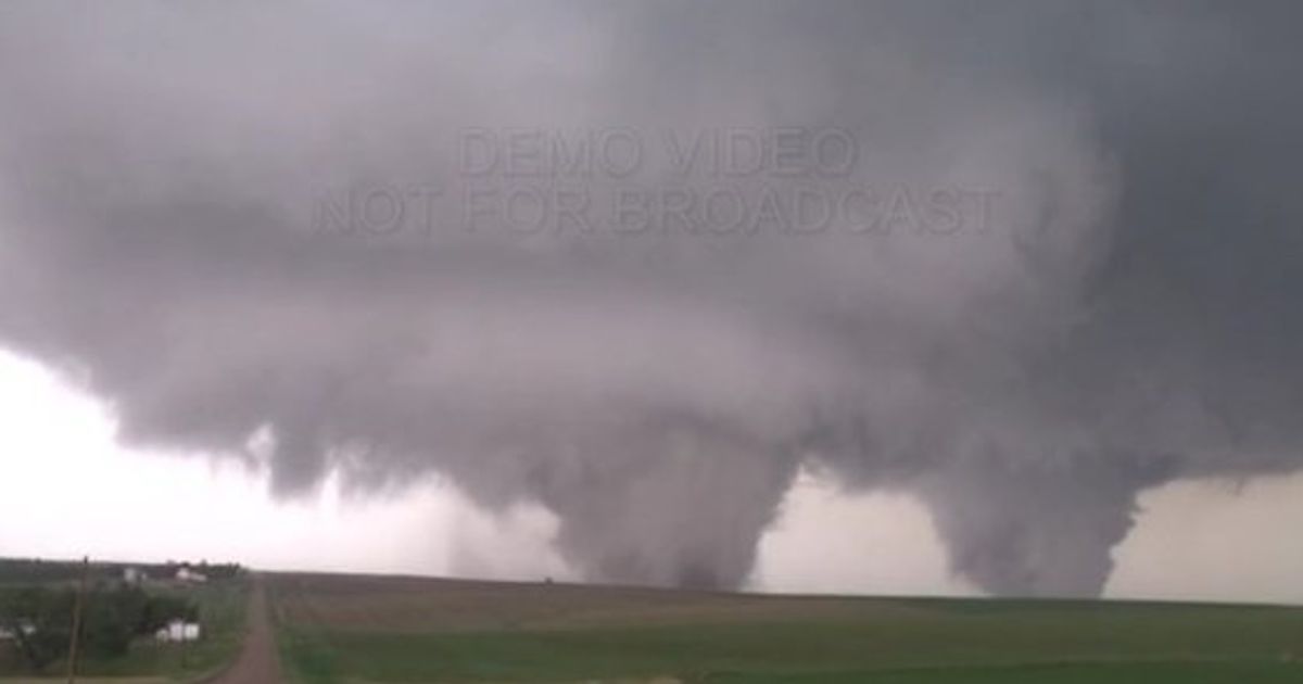 Video Une Double Tornade Meurtriere Ravage Le Nebraska Le Huffpost