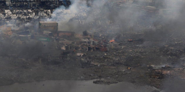 Tianjin: le bilan passe à plus de 100 morts, les habitants de la zone des explosions