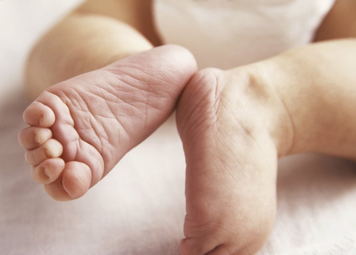 Ronflements Tete Molle 10 Trucs Effrayants Chez Un Bebe Qui Sont Heureusement Provisoires Le Huffington Post Life Ronflements Tete Molle 10 Trucs Effrayants Chez Un Bebe Qui Sont Heureusement Provisoires Le Huffington Post Life