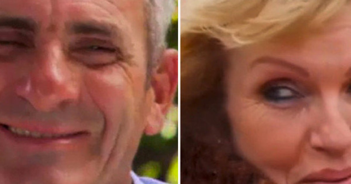Video L Amour Est Dans Le Pre Thierry Raffole Des Imprimes Leopard Et De L Expression Coquin De Sort Le Huffpost