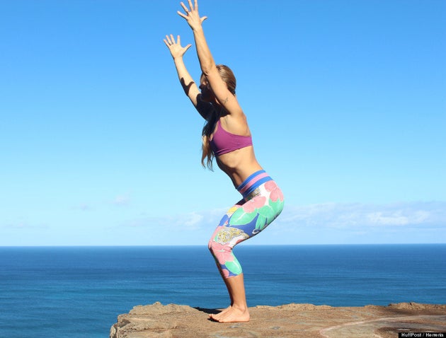PHOTOS. 11 postures de yoga pour débutant que tous croient connaître (mais exécutent peut-être