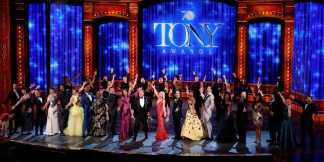 Photos Neil Patrick Harris La Boule A Zero Aux Tony Awards 16 Le Huffpost