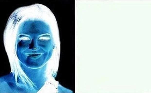 Photo Cette Illusion Doptique Transforme Ce Négatif