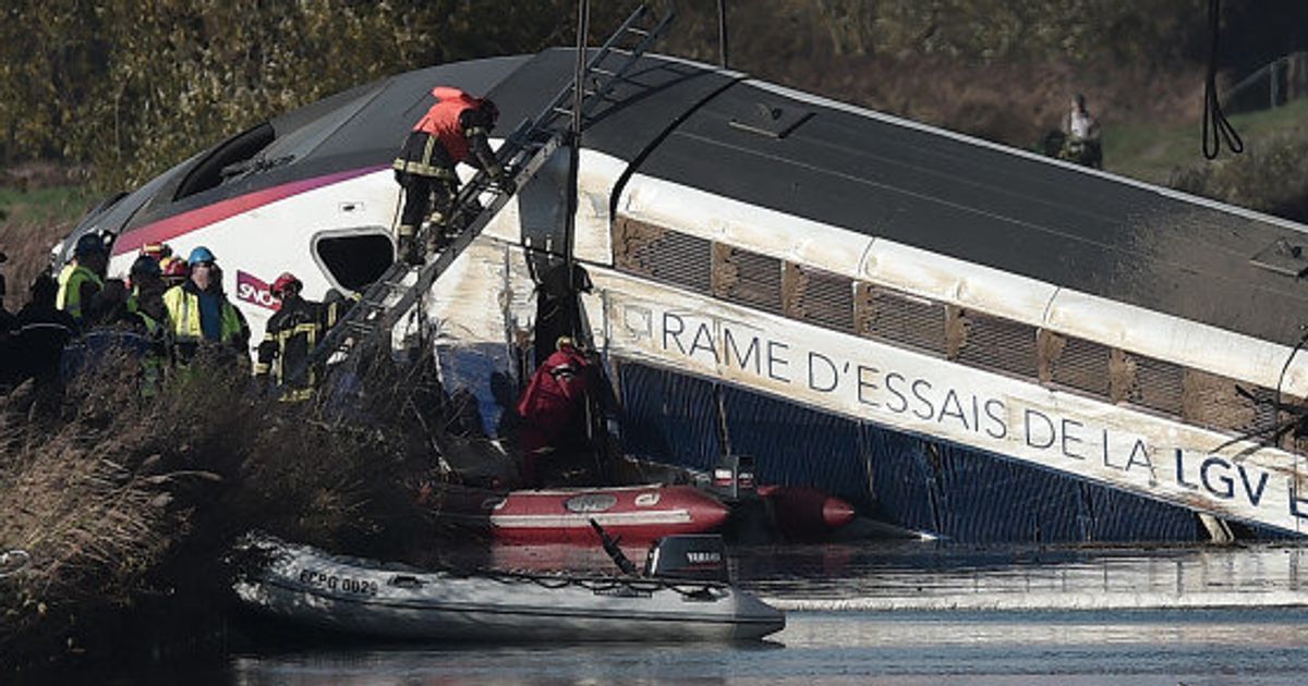 L'accident du TGV reste "inexpliqué", le bilan passe à 11 victimes Le