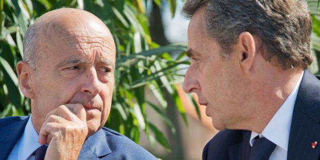Primaire Les Républicains: Alain Juppé devance Nicolas Sarkozy selon un