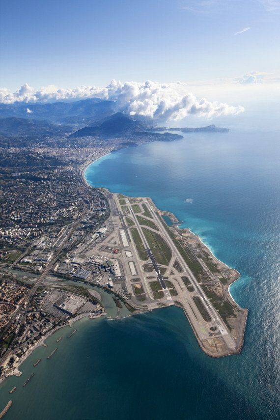 PHOTOS. Les plus belles vues à l'atterrissage d'un avion: l'aéroport Nice Côte d'Azur remporte le prix