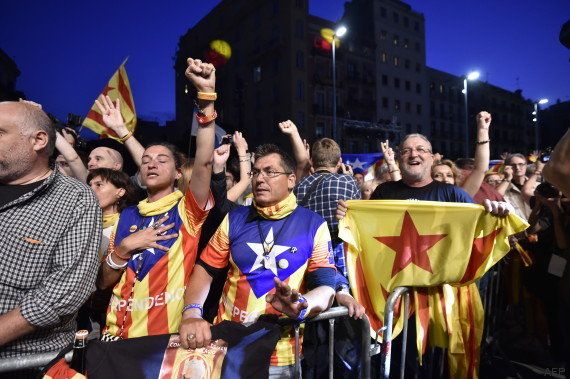 Elections en Catalogne: les indépendantistes remportent la majorité absolue des